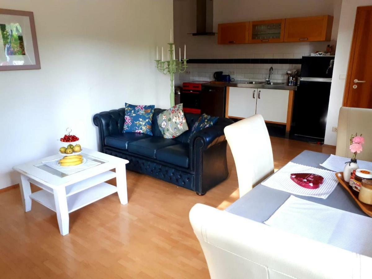 Ferienwohnung Caroline Andernach Bagian luar foto